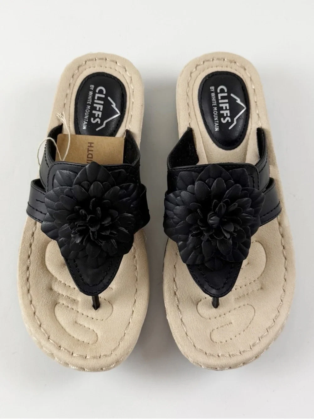 Cliffs by White Mountain Cassia Flower Thong Sandals Womens 6W Black NEW